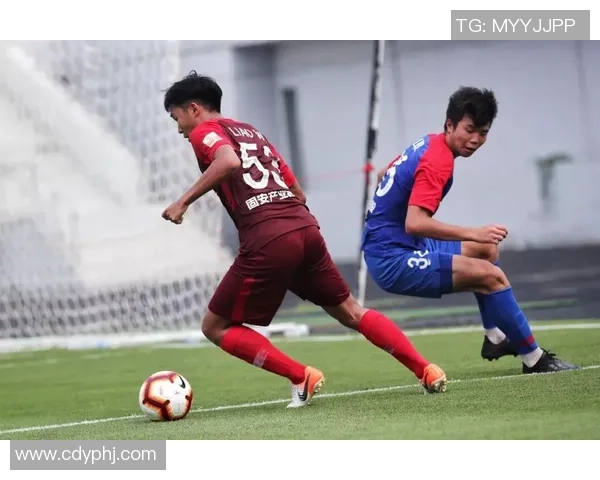 重庆羽毛球队在全国锦标赛积分榜上以84分稳居第一位置引发关注